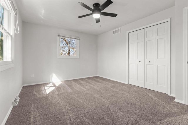 1645 CRESTVIEW DRIVE, Oshkosh, WI 54904