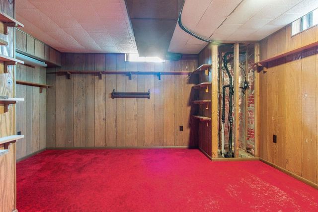 1645 CRESTVIEW DRIVE, Oshkosh, WI 54904