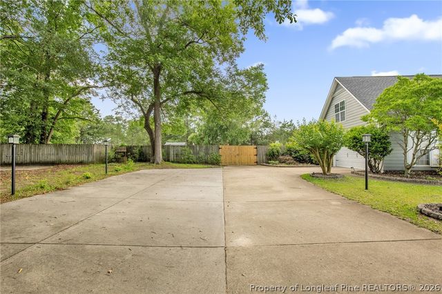 111 Bugle Call Drive, Raeford, NC 28376