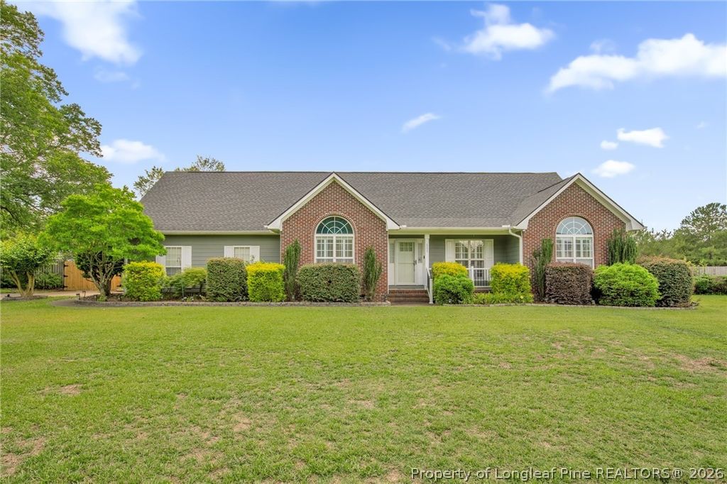 111 Bugle Call Drive, Raeford, NC 28376
