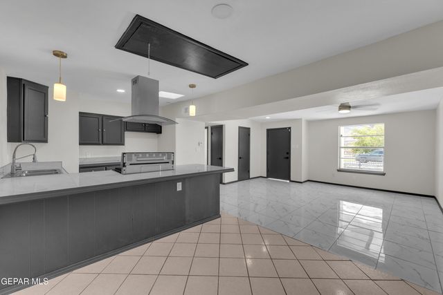 10440 HODGES Circle, El Paso, TX 79924