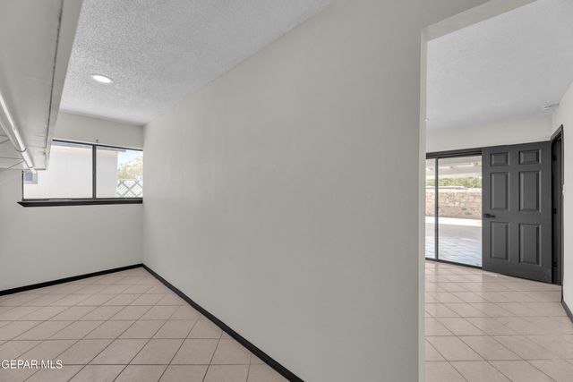 10440 HODGES Circle, El Paso, TX 79924