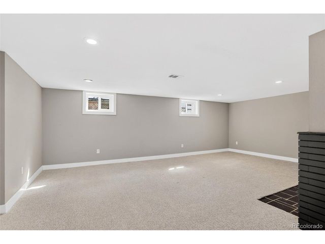 6174 S Fairfield St, Littleton, CO 80120