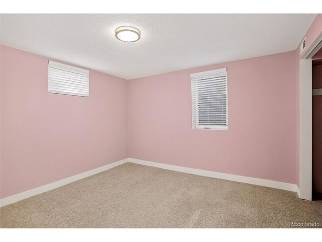 6174 S Fairfield St, Littleton, CO 80120