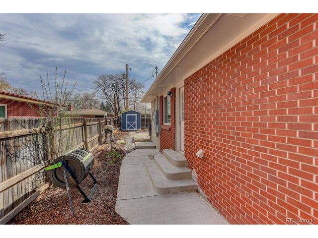 6174 S Fairfield St, Littleton, CO 80120