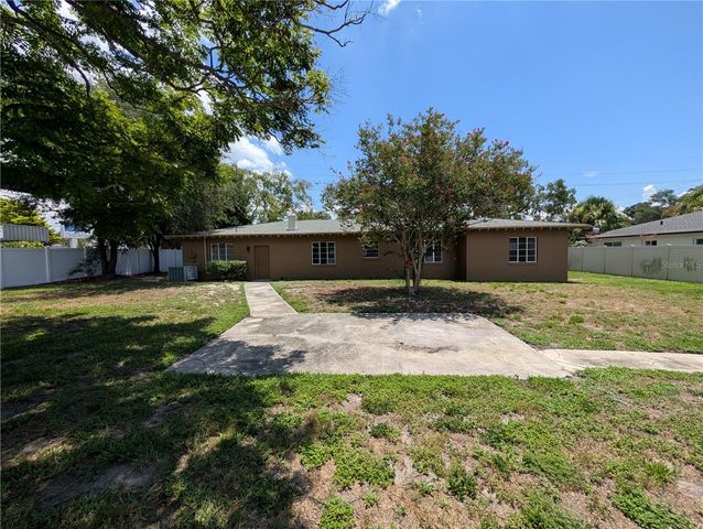 808 N MACDILL AVENUE, Tampa, FL 33609