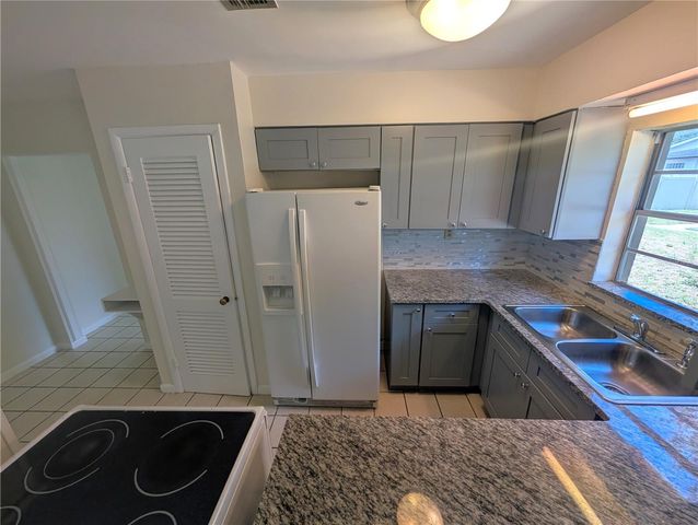 808 N MACDILL AVENUE, Tampa, FL 33609