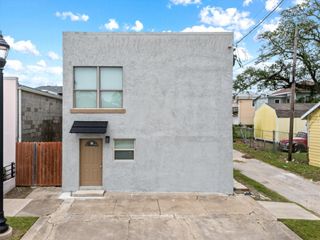 1010 27th Street, Galveston, TX 77550