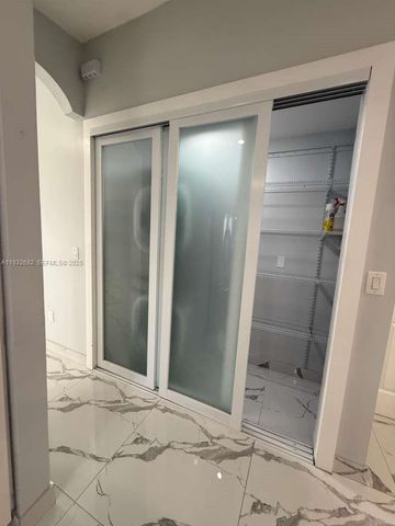 8701 NW 109th Ter 0, Hialeah Gardens, FL 33018