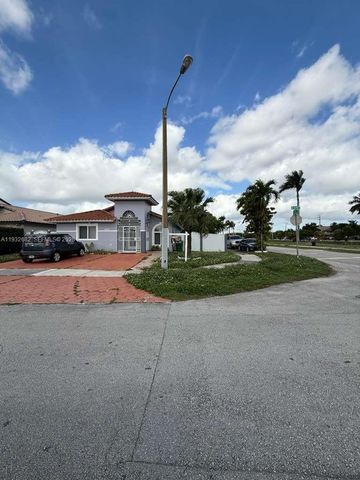 8701 NW 109th Ter 0, Hialeah Gardens, FL 33018