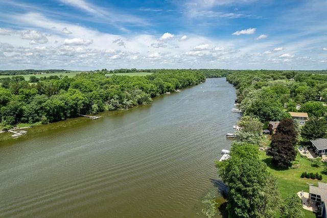 9093 N Arrowhead Shores Road, Edgerton, WI 53524