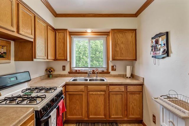 9093 N Arrowhead Shores Road, Edgerton, WI 53524