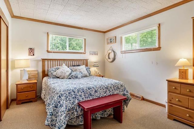 9093 N Arrowhead Shores Road, Edgerton, WI 53524
