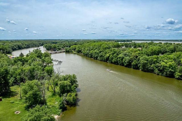 9093 N Arrowhead Shores Road, Edgerton, WI 53524
