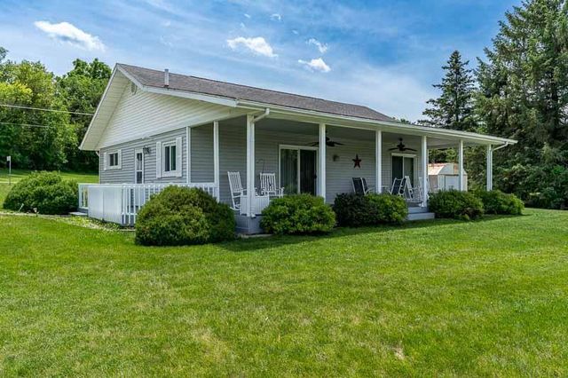 9093 N Arrowhead Shores Road, Edgerton, WI 53524