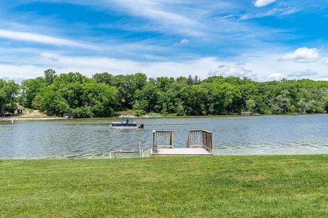 9093 N Arrowhead Shores Road, Edgerton, WI 53524