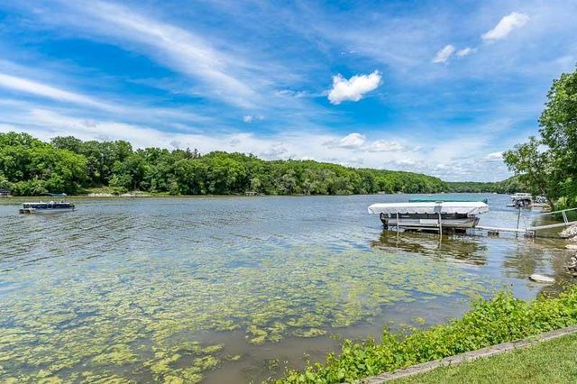 9093 N Arrowhead Shores Road, Edgerton, WI 53524