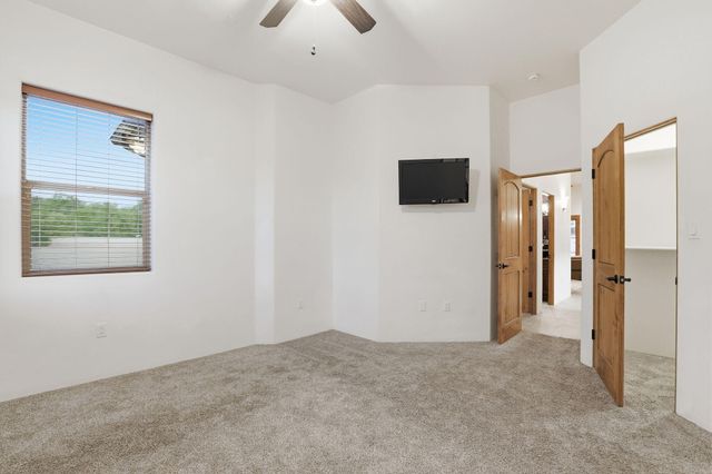 1202 Gabaldon Road NW, Albuquerque, NM 87104