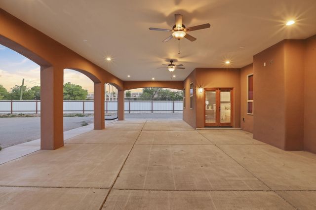 1202 Gabaldon Road NW, Albuquerque, NM 87104