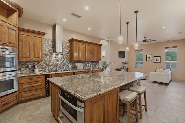1202 Gabaldon Road NW, Albuquerque, NM 87104