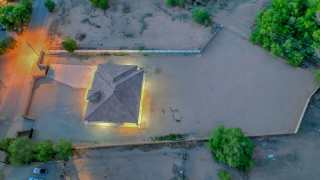 1202 Gabaldon Road NW, Albuquerque, NM 87104
