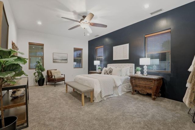 1202 Gabaldon Road NW, Albuquerque, NM 87104