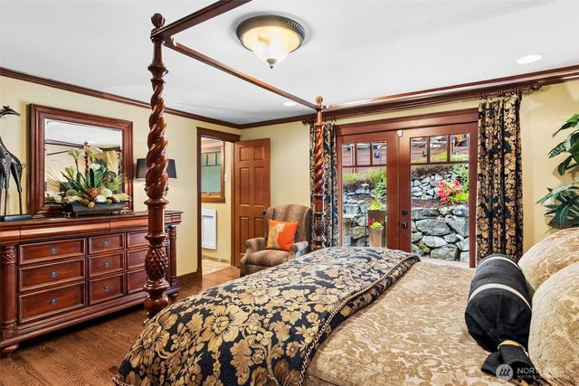 9825 Glory Drive SE, Olympia, WA 98513