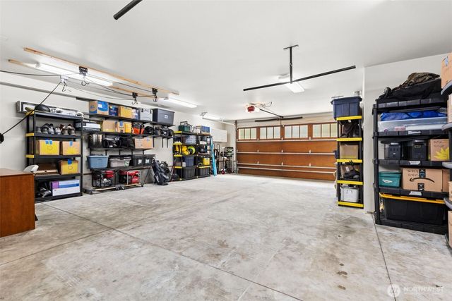 9825 Glory Drive SE, Olympia, WA 98513