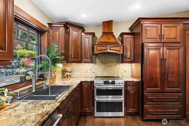 9825 Glory Drive SE, Olympia, WA 98513