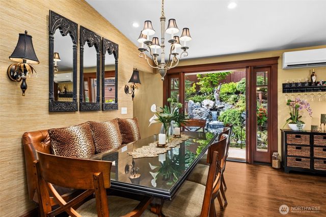 9825 Glory Drive SE, Olympia, WA 98513