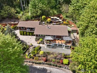 9825 Glory Drive SE, Olympia, WA 98513