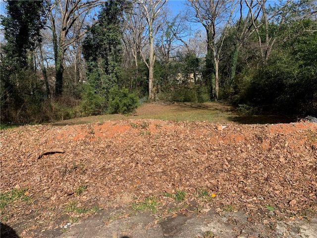 1943 Westwood Avenue, East Point, GA 30344