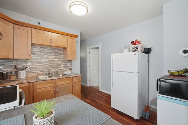 148-150 Cedar Street, Springfield, MA 01105