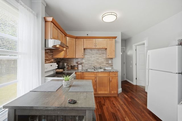148-150 Cedar Street, Springfield, MA 01105