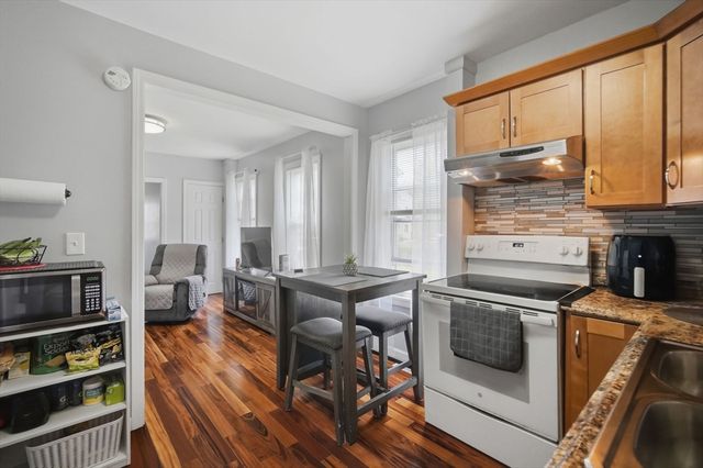 148-150 Cedar Street, Springfield, MA 01105