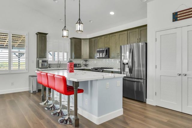 32852 S River Rd, Clarksburg, CA 95612