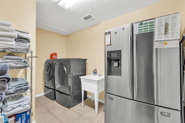 32852 S River Rd, Clarksburg, CA 95612