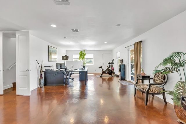 32852 S River Rd, Clarksburg, CA 95612