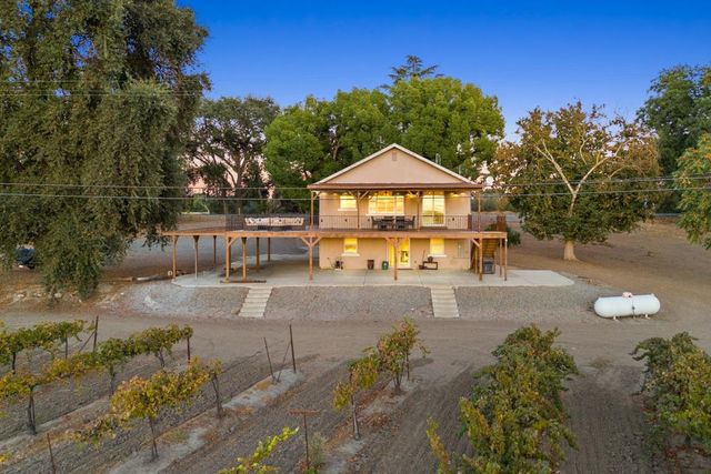 32852 S River Rd, Clarksburg, CA 95612