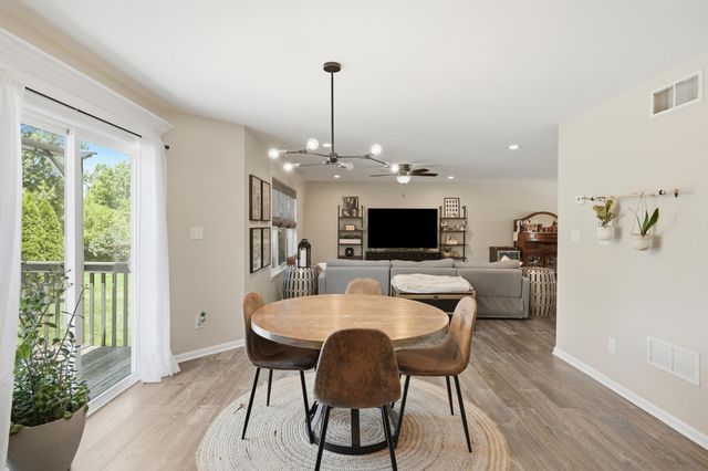 84 Bergamo Lane, Crown Point, IN 46307