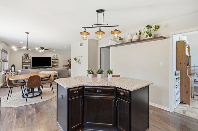 84 Bergamo Lane, Crown Point, IN 46307