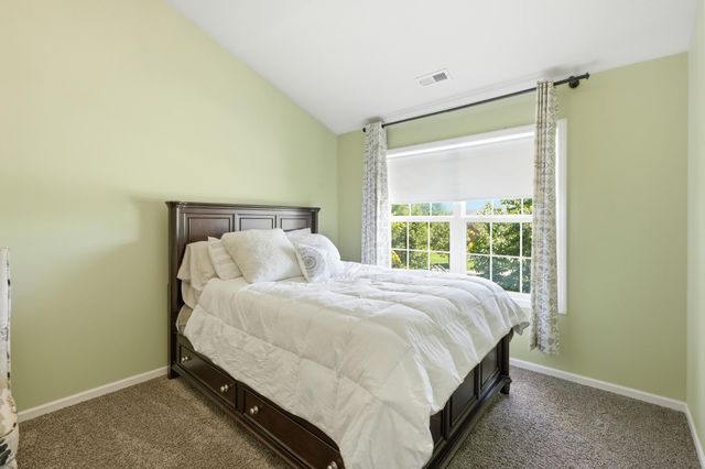 84 Bergamo Lane, Crown Point, IN 46307