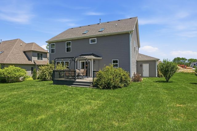 84 Bergamo Lane, Crown Point, IN 46307