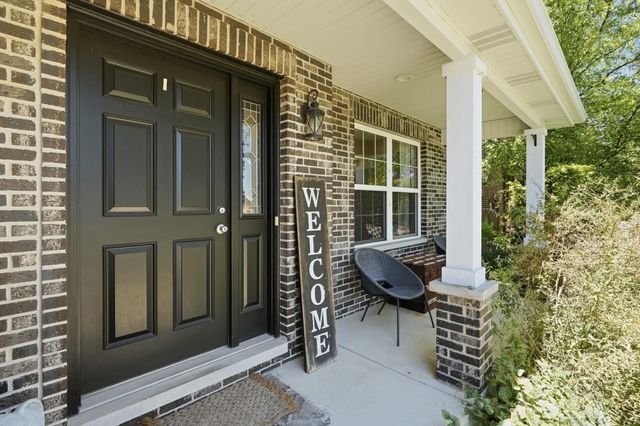84 Bergamo Lane, Crown Point, IN 46307