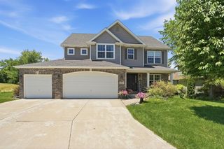 84 Bergamo Lane, Crown Point, IN 46307