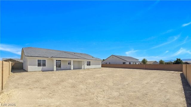 6920 Longmeadow Drive, Pahrump, NV 89061