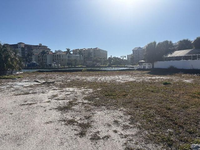 5410 ALOHA DRIVE, St Pete Beach, FL 33706