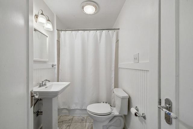 117 S Atlantic Avenue, Warwick, RI 02888