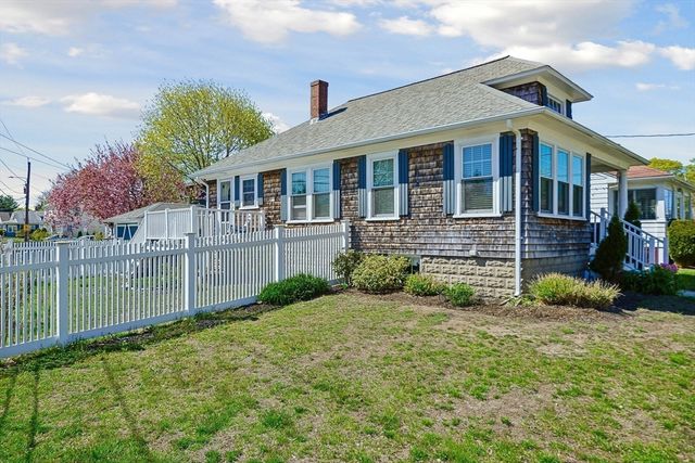 117 S Atlantic Avenue, Warwick, RI 02888