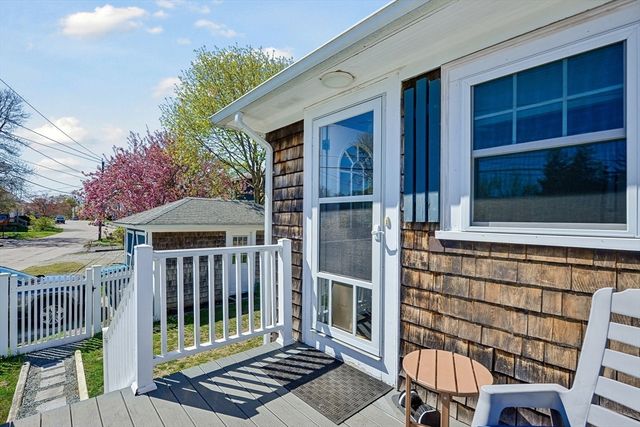 117 S Atlantic Avenue, Warwick, RI 02888